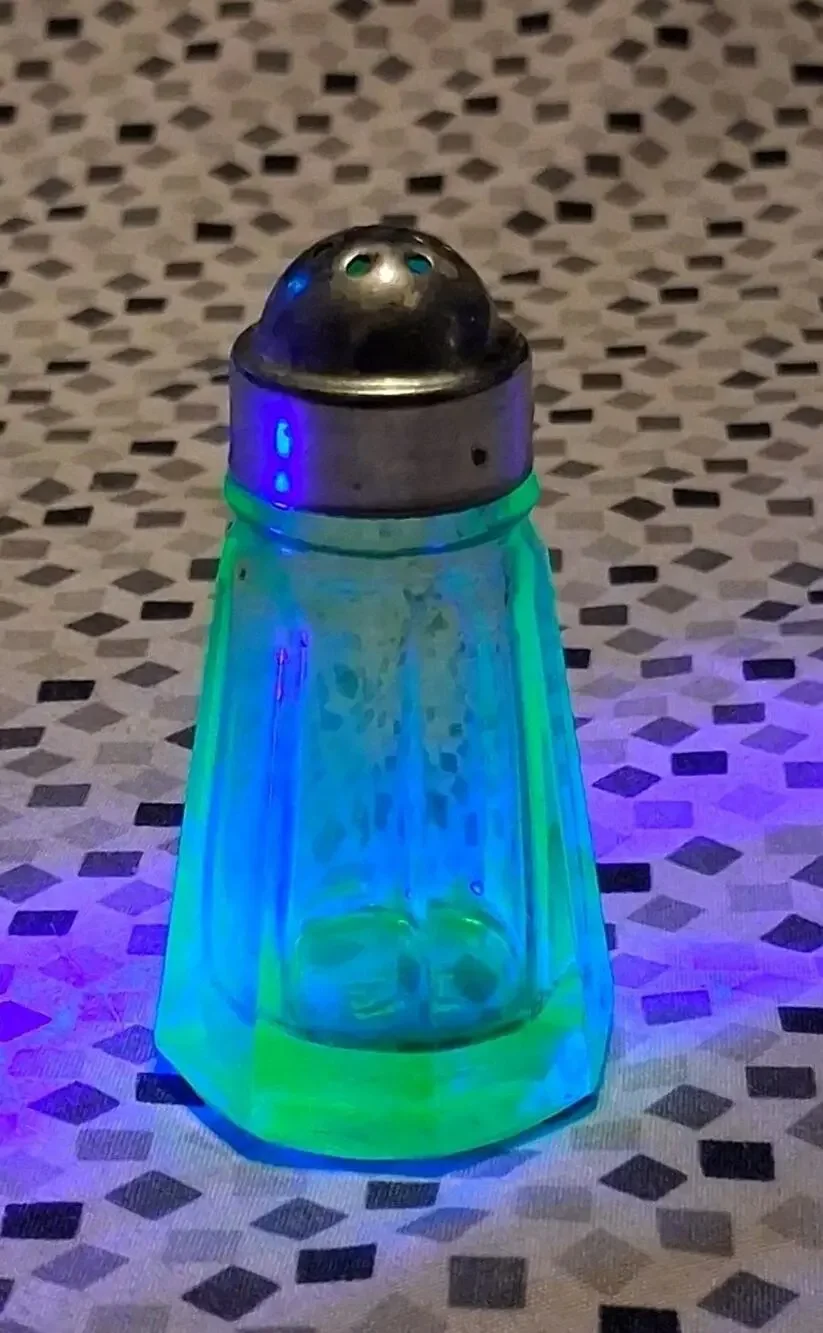 Vintage Hazel Atlas Uranium Glass Pepper Shaker